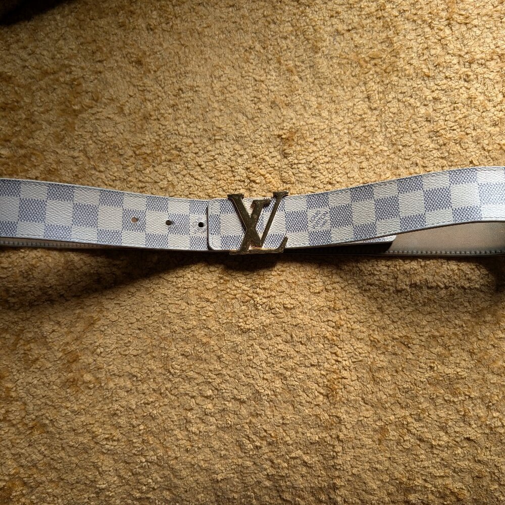 Louis Vuitton belt